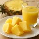 パインアップル 果実飲料 10%果汁入り飲料のイメージ画像